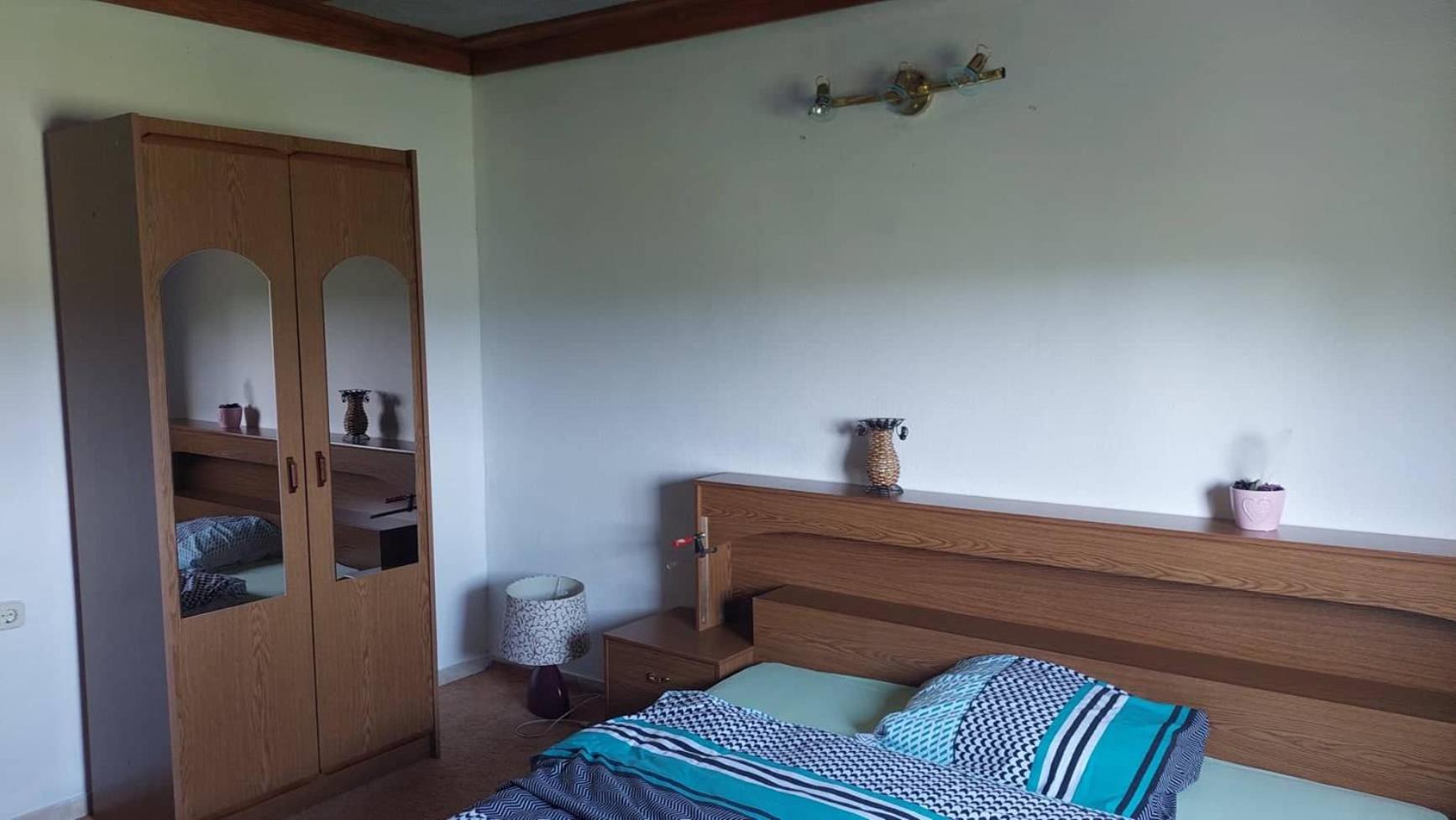 Farma 2 Guest House Cazin Exterior photo